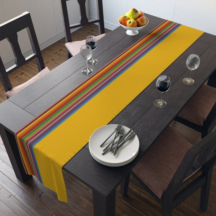 Embody Refinement: Elevate Your Dining Room with Elegant Table Linens
